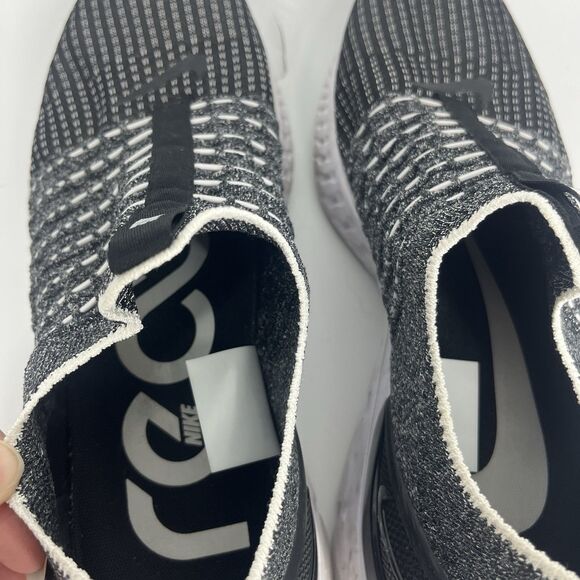 Nike Shoes Size 10.5 Mens Black White React Phantom Road Run Flyknit 2 Pull On - Picture 4 of 8